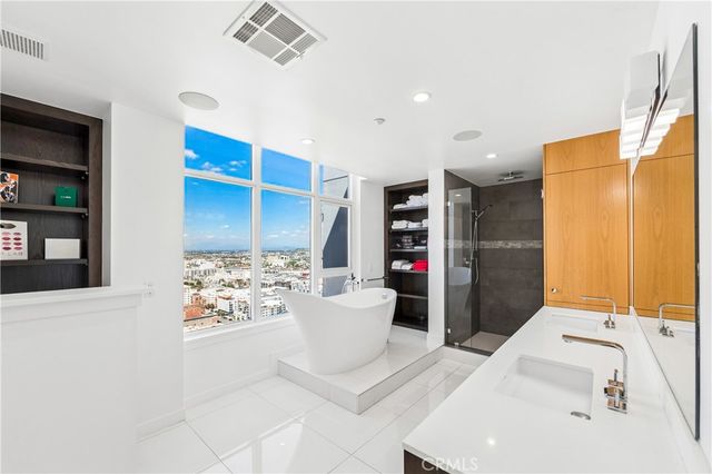 400 W Ocean 3002, Long Beach, CA 90802
