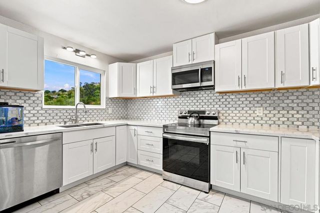 15773 Oak Valley Rd., Ramona, CA 92065