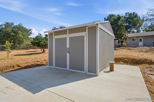 15773 Oak Valley Rd., Ramona, CA 92065