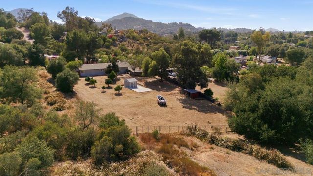 15773 Oak Valley Rd., Ramona, CA 92065