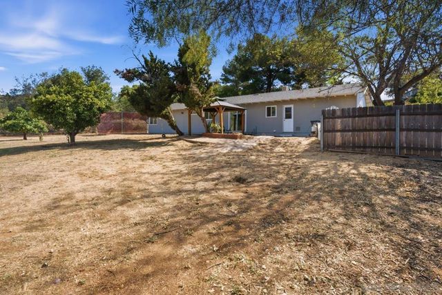 15773 Oak Valley Rd., Ramona, CA 92065