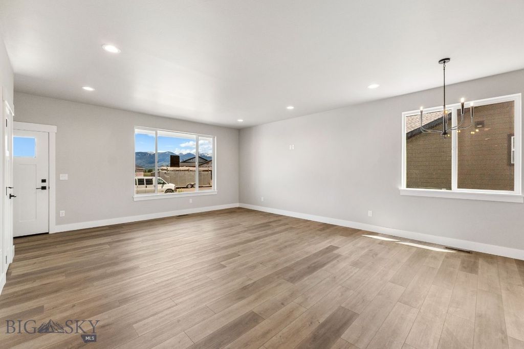 1105 Melissa Way, Belgrade, MT 59714 photo 4