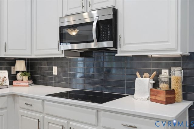 4945 Riverplace Ct, Glen Allen, VA 23059