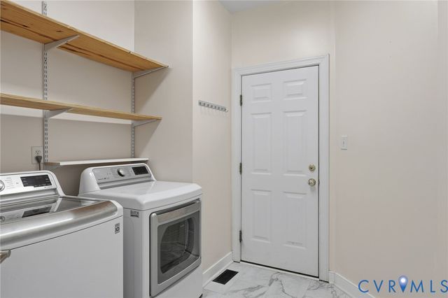 4945 Riverplace Ct, Glen Allen, VA 23059