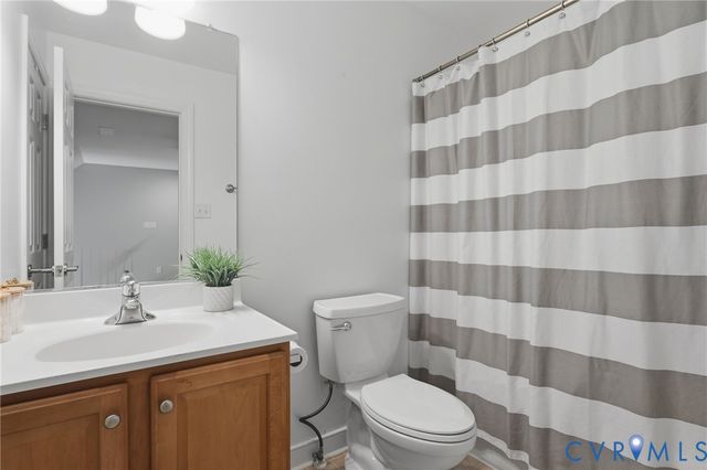 4945 Riverplace Ct, Glen Allen, VA 23059
