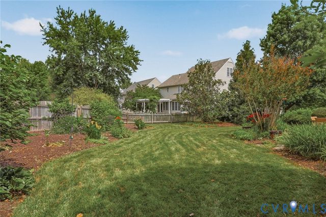 4945 Riverplace Ct, Glen Allen, VA 23059
