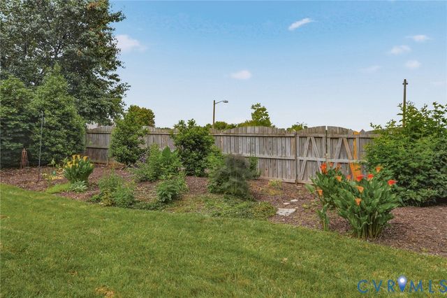 4945 Riverplace Ct, Glen Allen, VA 23059