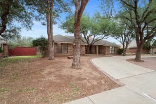 5011 Los Alamitos Dr, Midland, TX 79705