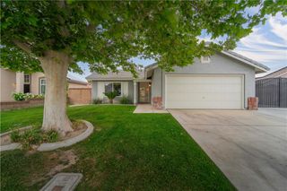 2827 W Milling, Lancaster, CA 93536