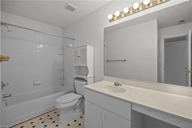 705 Queens PATH, Williamsburg, VA 23185