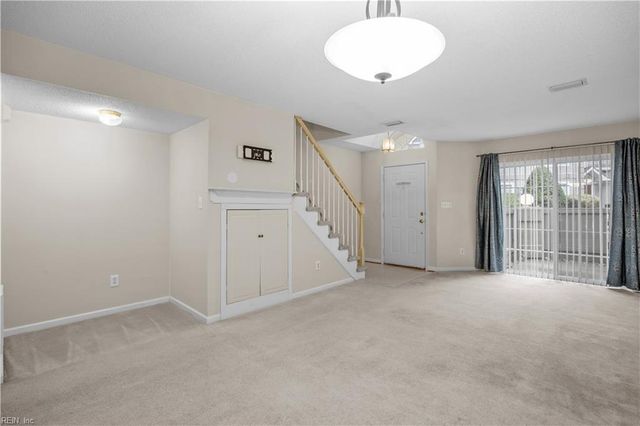 705 Queens PATH, Williamsburg, VA 23185