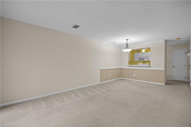 705 Queens PATH, Williamsburg, VA 23185