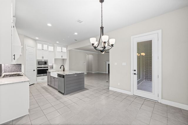 3200 Tail Water Drive, Mansfield, TX 76063