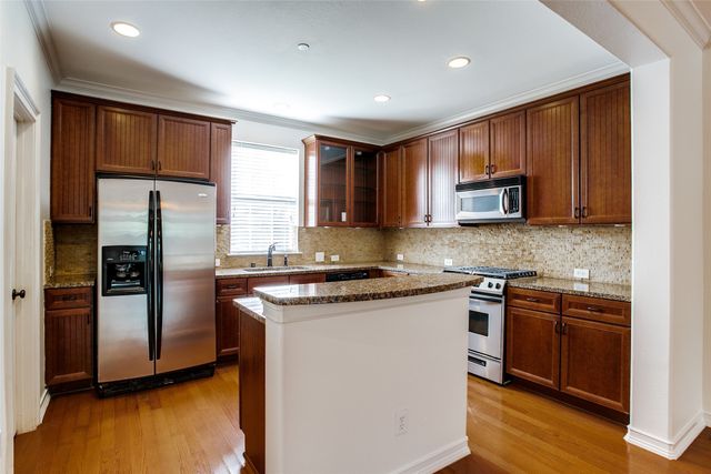 1600 Abrams Road 8, Dallas, TX 75214