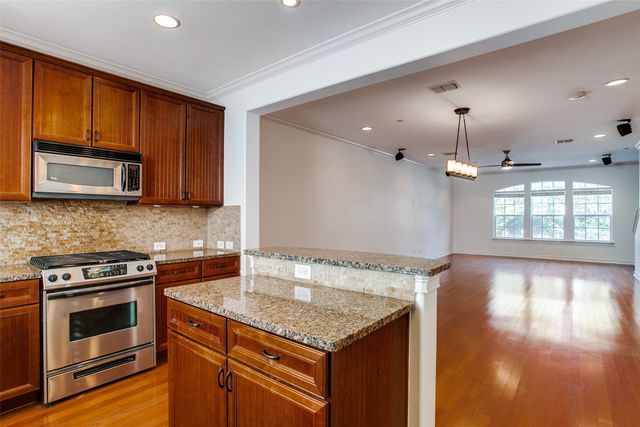 1600 Abrams Road 8, Dallas, TX 75214