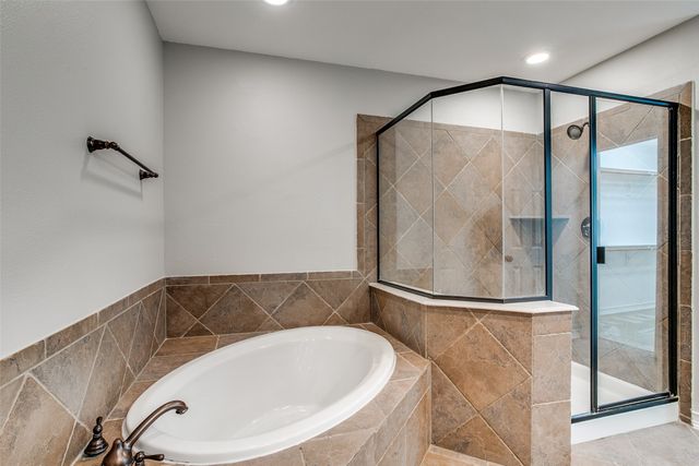 1600 Abrams Road 8, Dallas, TX 75214