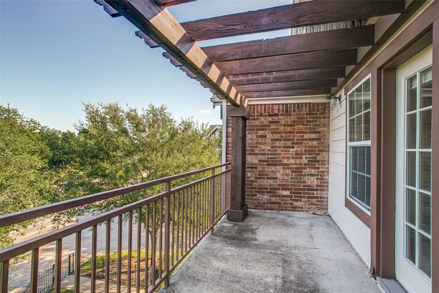 1600 Abrams Road 8, Dallas, TX 75214