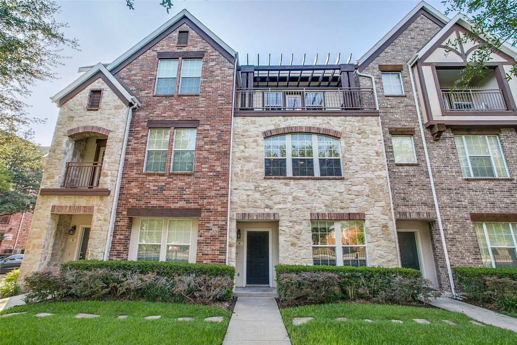 1600 Abrams Road 8, Dallas, TX 75214