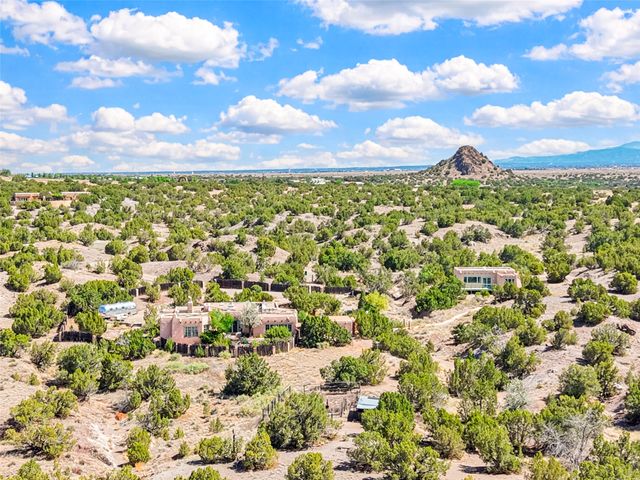 10 Miners Trail, Santa Fe, NM 87508