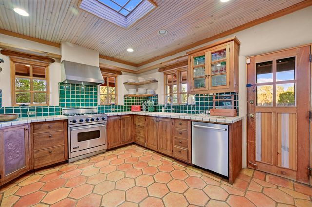 10 Miners Trail, Santa Fe, NM 87508