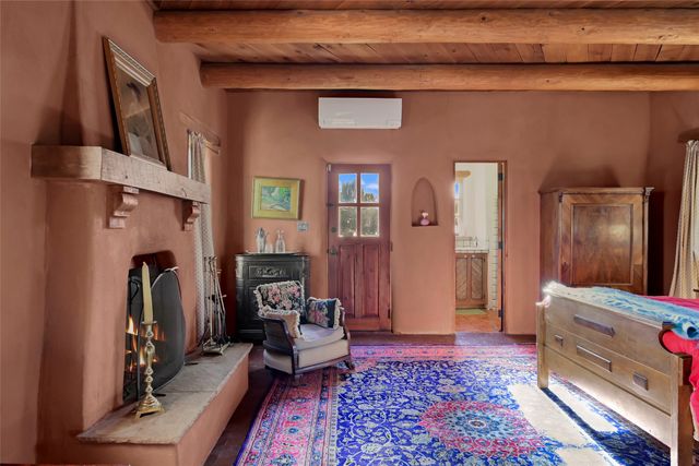 10 Miners Trail, Santa Fe, NM 87508