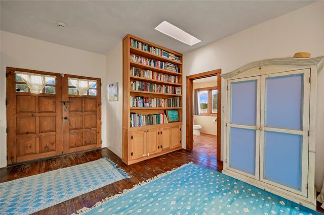 10 Miners Trail, Santa Fe, NM 87508