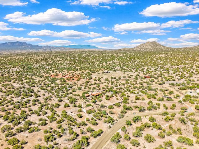 10 Miners Trail, Santa Fe, NM 87508