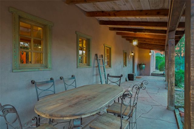 10 Miners Trail, Santa Fe, NM 87508