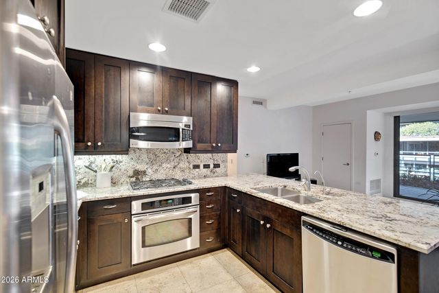 7127 E RANCHO VISTA Drive 3007, Scottsdale, AZ 85251