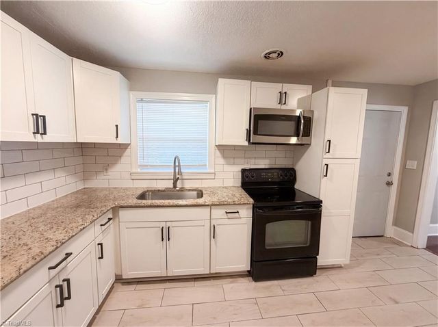 1428 Futrelle Drive, High Point, NC 27262