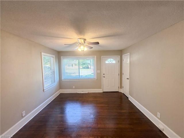 1428 Futrelle Drive, High Point, NC 27262
