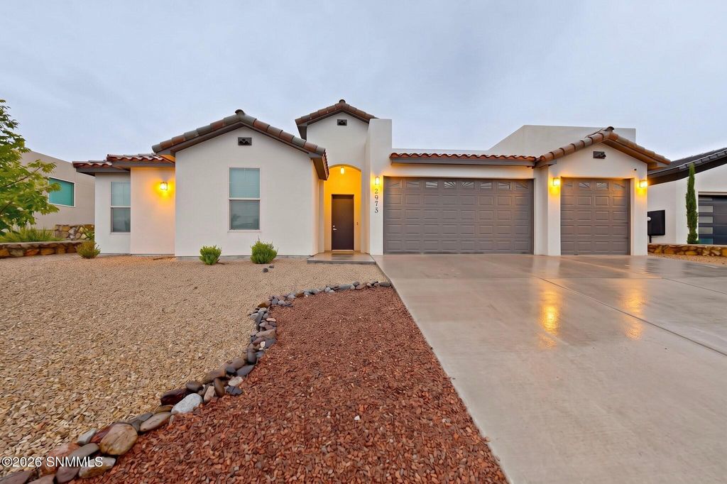 2973 E Springs Road, Las Cruces, NM 88011