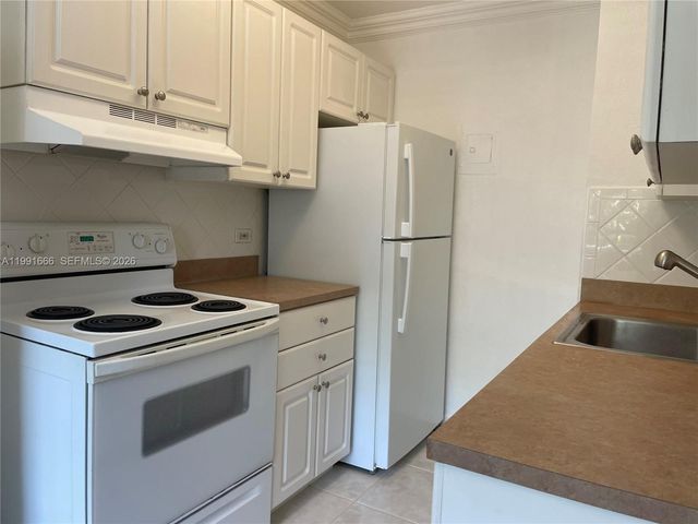 1405 Miami Rd 23, Fort Lauderdale, FL 33316