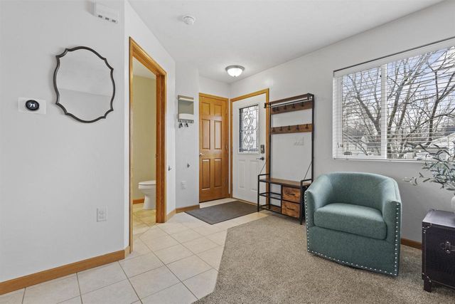 137 GRUENWALD AVENUE, Neenah, WI 54956