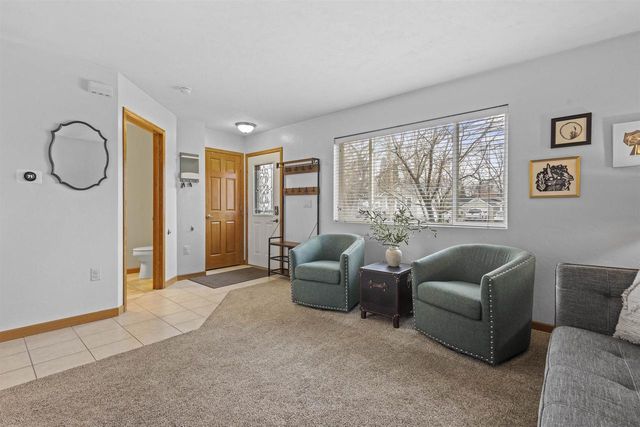 137 GRUENWALD AVENUE, Neenah, WI 54956