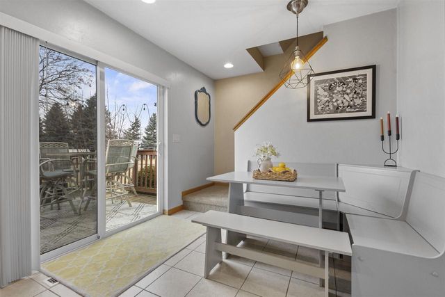 137 GRUENWALD AVENUE, Neenah, WI 54956