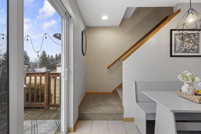 137 GRUENWALD AVENUE, Neenah, WI 54956