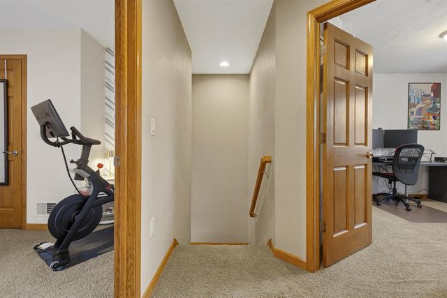 137 GRUENWALD AVENUE, Neenah, WI 54956