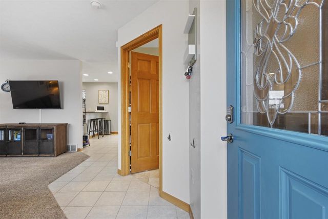 137 GRUENWALD AVENUE, Neenah, WI 54956