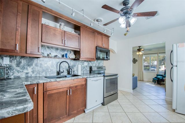 1437 56TH STREET S, Gulfport, FL 33707