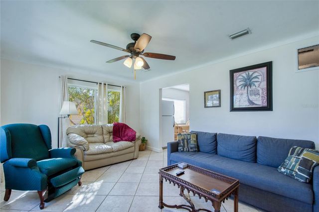 1437 56TH STREET S, Gulfport, FL 33707