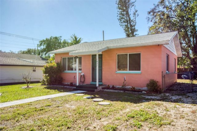 1437 56TH STREET S, Gulfport, FL 33707