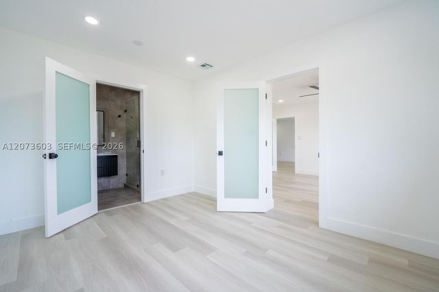 1301 NW 176th Ter, Miami Gardens, FL 33169