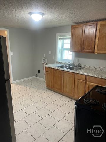 501 Tuten Avenue, Savannah, GA 31415