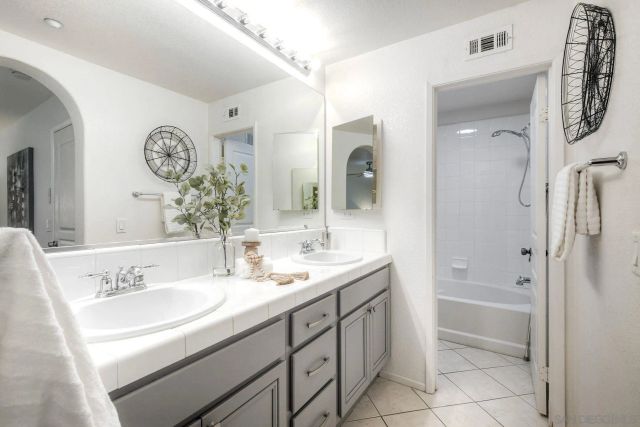 598 Almond Rd, San Marcos, CA 92078