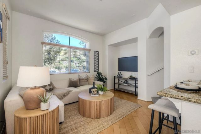 598 Almond Rd, San Marcos, CA 92078