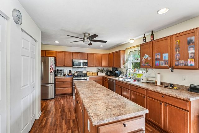 304 Maplewood LANE, Imperial, PA 15126