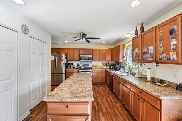 304 Maplewood LANE, Imperial, PA 15126