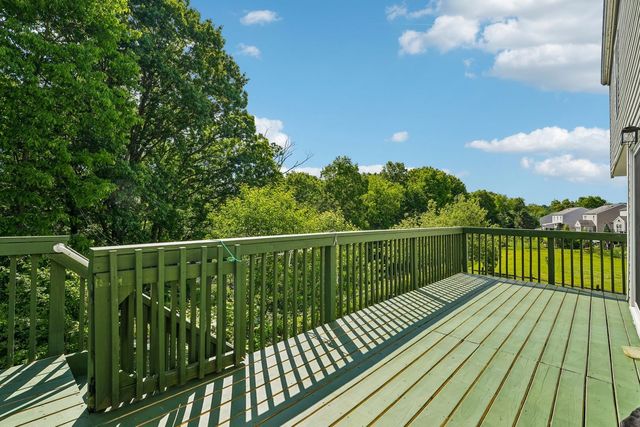 304 Maplewood LANE, Imperial, PA 15126