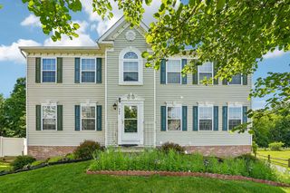 304 Maplewood LANE, Imperial, PA 15126
